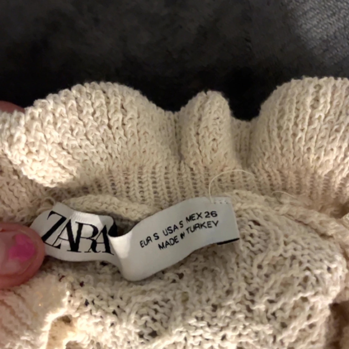 Zara tröja  - 91