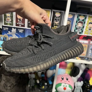 Yeezy 350 Reflective 39 - Storlek 39, 7/10 skick.