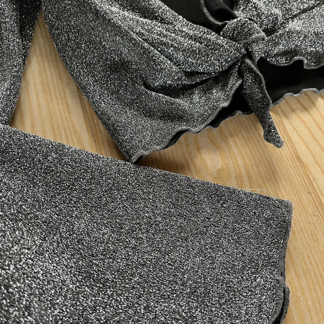 Glittrig tröja - 91