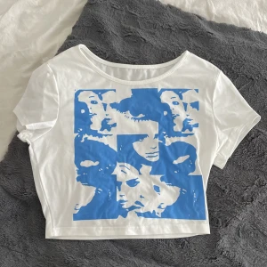 Topp - Topp från shein i storlek xs, aldrig använd