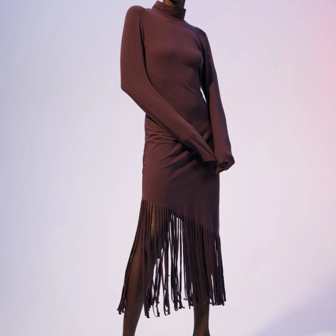 Långklänning med fransar - 90