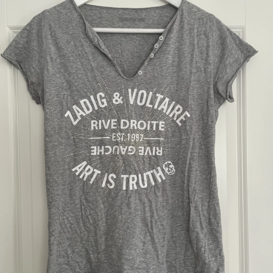 Zadig & Voltaire grå t-shirt S