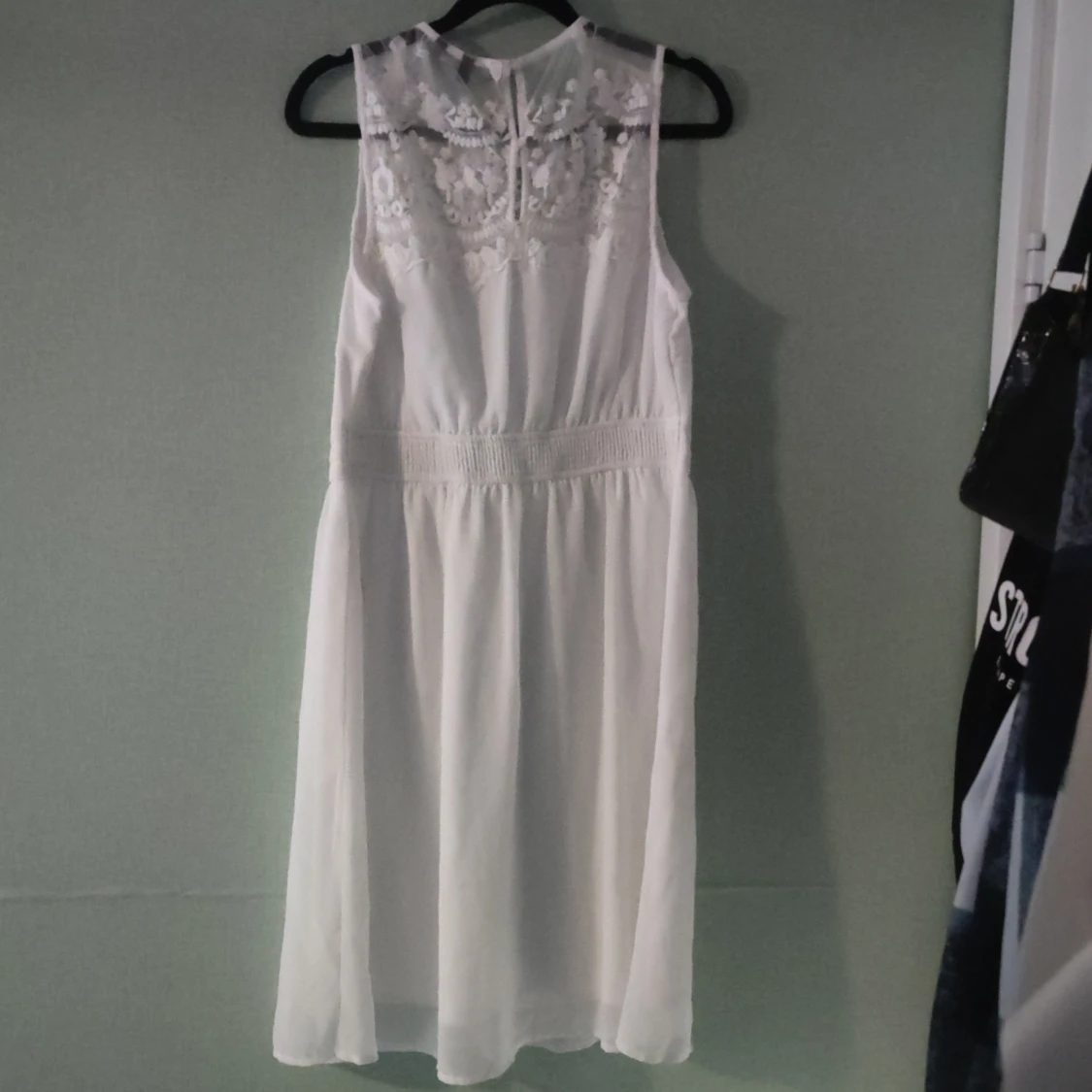Vit klänning  - 90