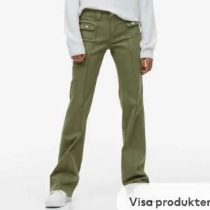 Cargo byxor - ✰Sjukt snygga slutsålda h&m cargo byxor ✰nyskick ✰skriv för fler bilder eller mått♡︎ 