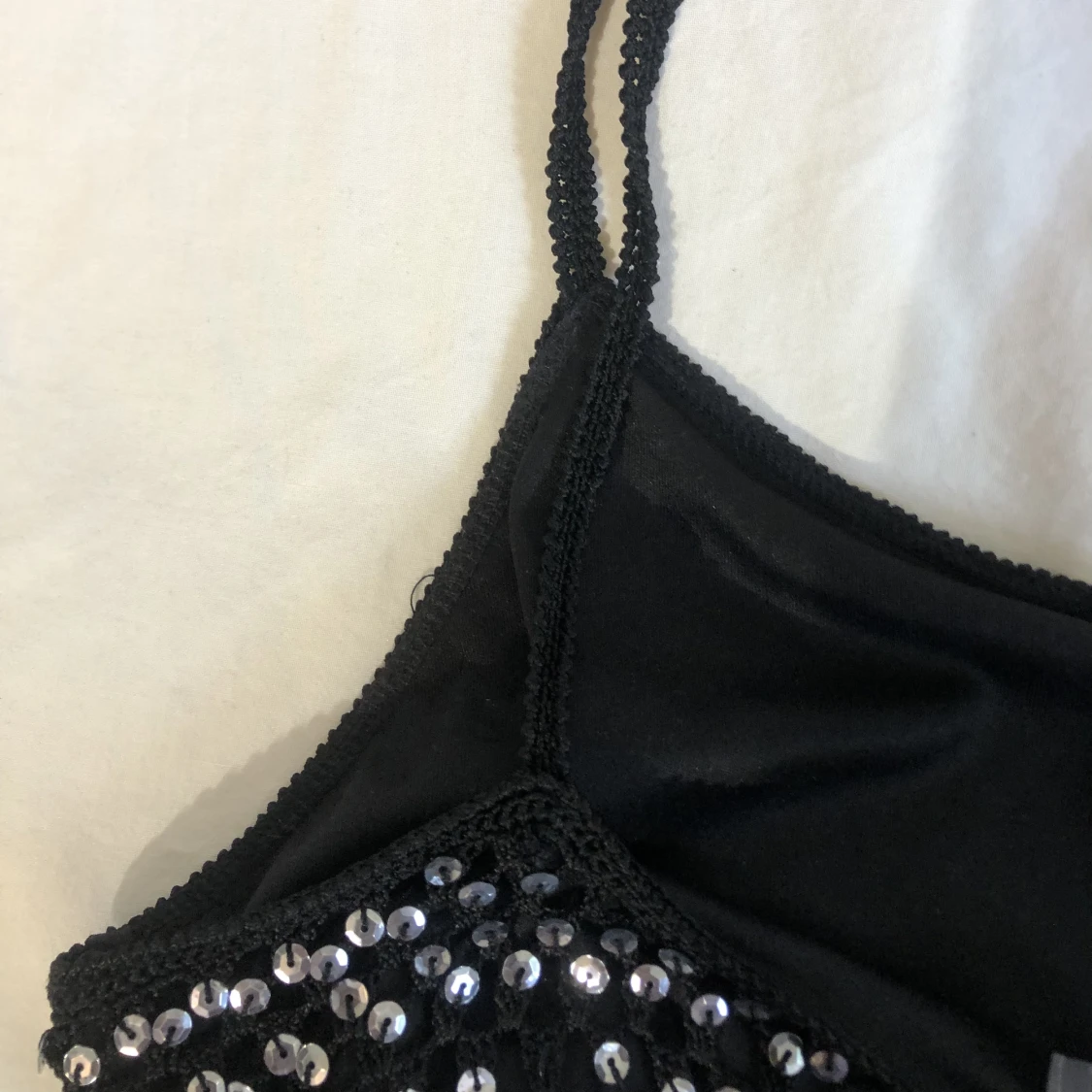 Virkat linne med paljetter - 91