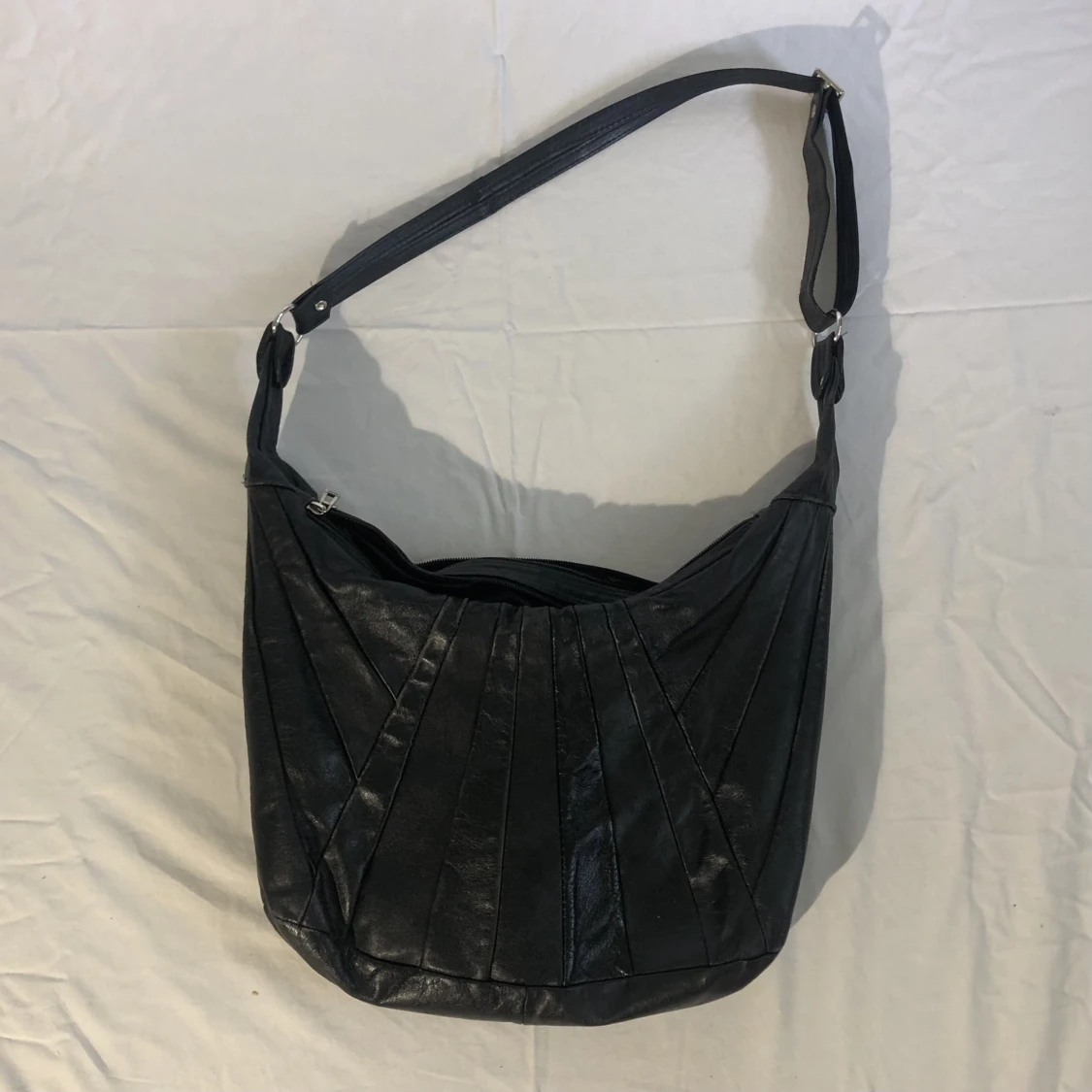 Svart läderväska - 90