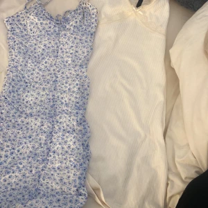 Klänningar - Skriv för frågor Nästan aldrig använda 