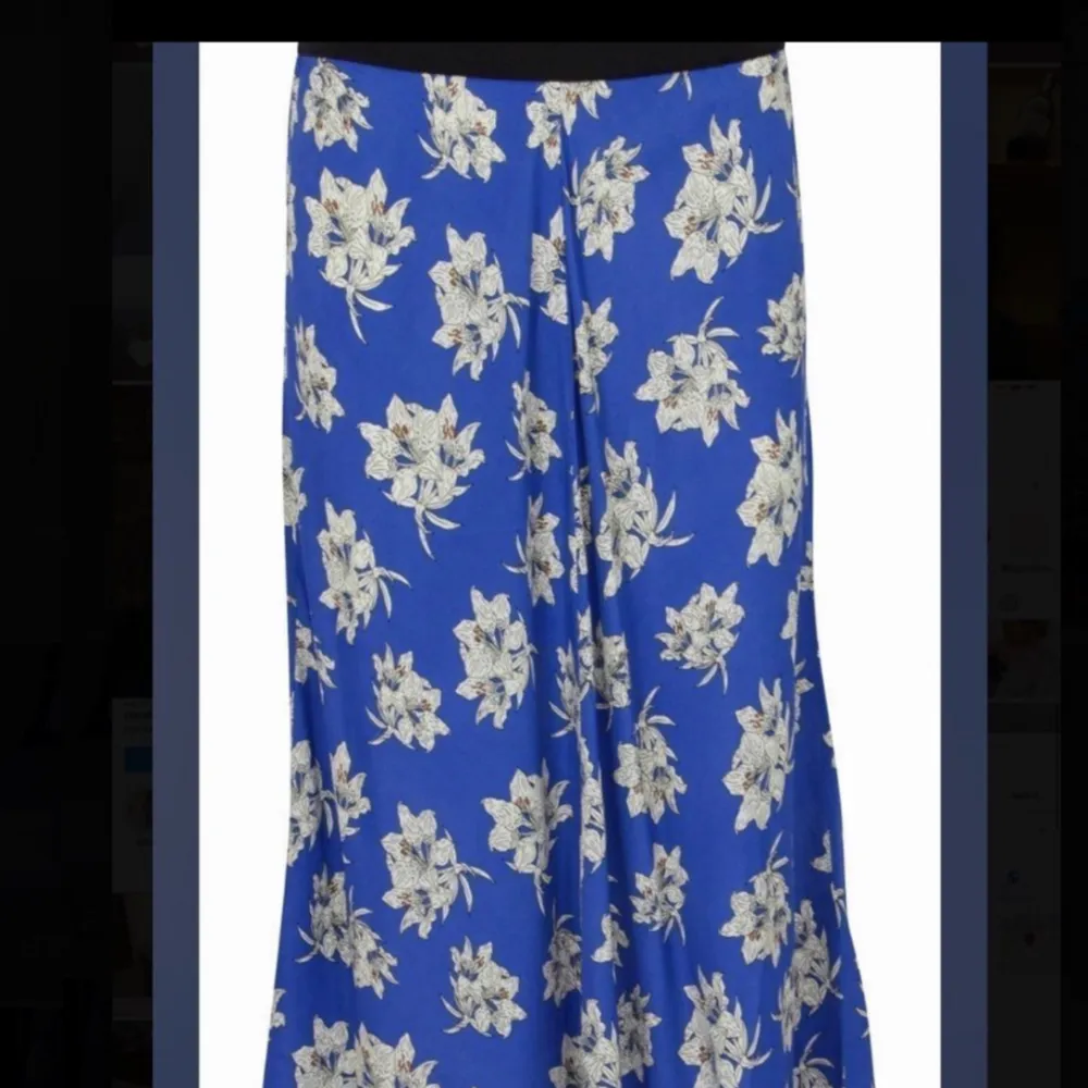 Super fin vår/sommar kjol ifrån By Malene Birger.  Aldrig använd och i super bra skick.  Storlek 34. Kjolar.