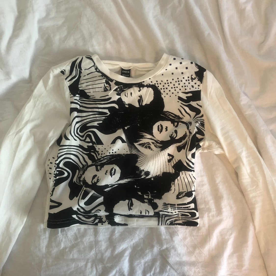 Tröja med tryck - 90