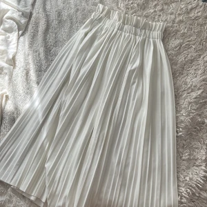 Kjol - Superfin långkjol som endast använts en gång, köpt utomlands🤍