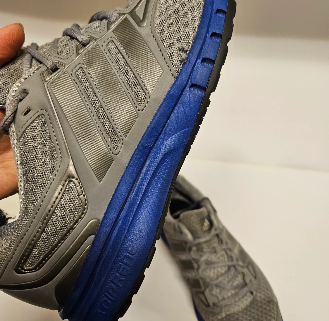 Herrskor från Adidas - 90