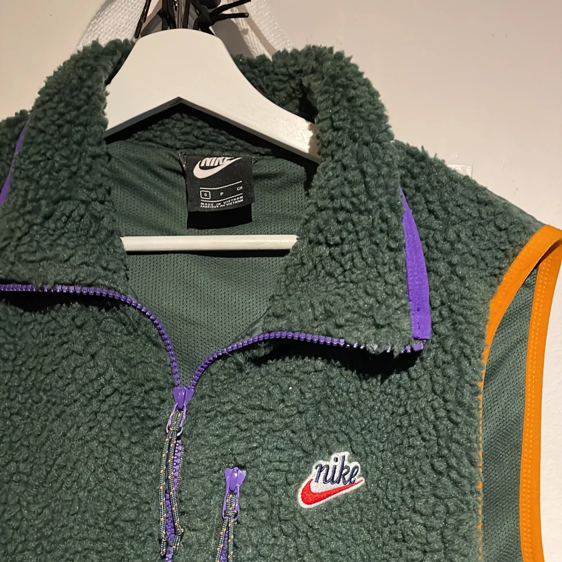 NIKE FLEECE VÄST  - 91