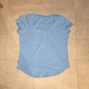 Svea tröja - Svea tröja säljs inte längre i butik. Stolek XS