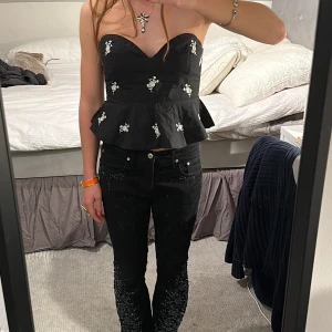 Zara topp - Jätte fin topp från zara😍 Storlek M men passar XS-S