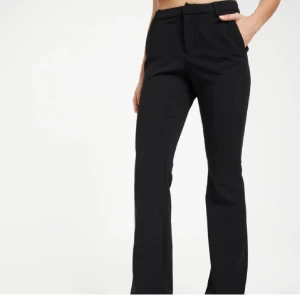 Kostymbyxor only - Kommer ej till användning ❤️