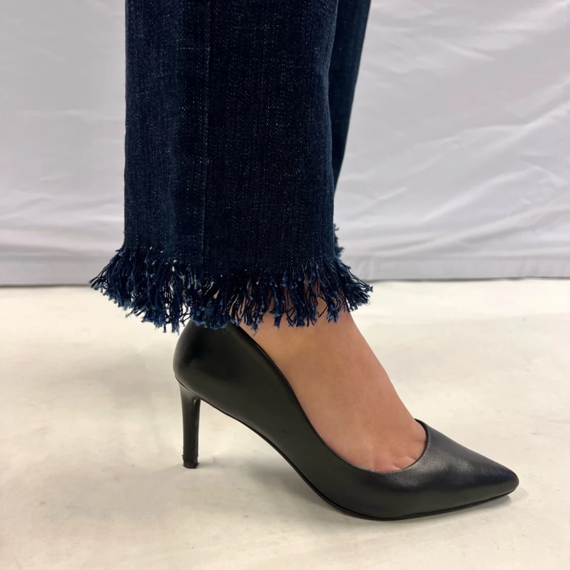 Mörkblåa Abercrombie & fitch jeans - 90