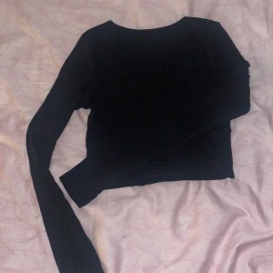 Svart tröja  - Svart tröja i bra skick 
