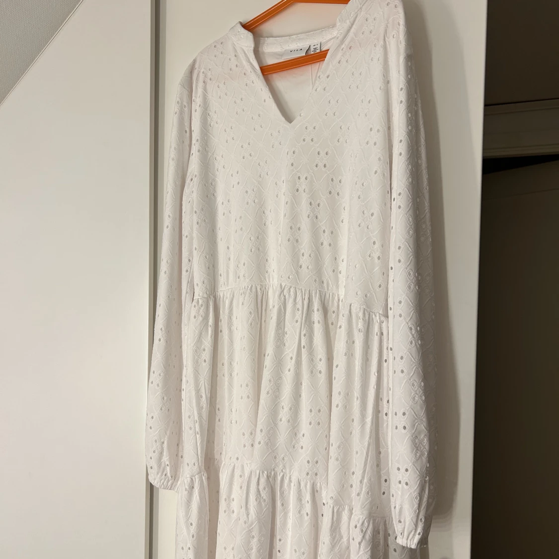 Vit studentklänning