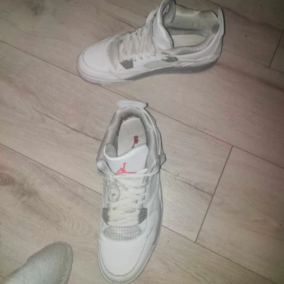 Jordan 4 Oreo - 90