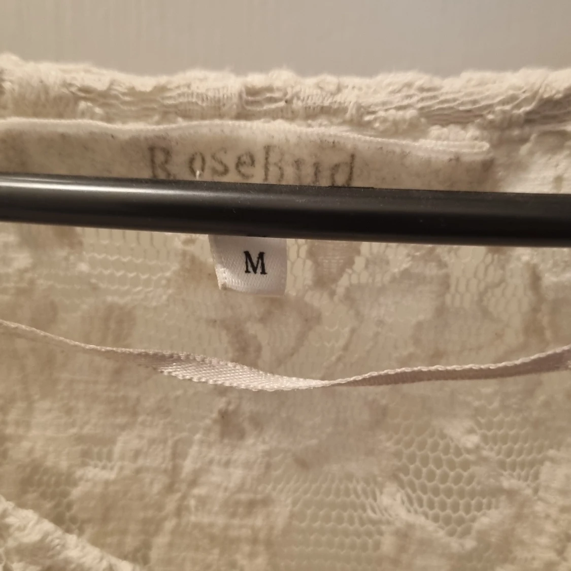 White lace top  - 91