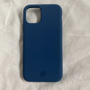 Mobilskal 11 pro - mörkblått mobilskal för Iphone 11 pro. säljer för att jag ska byta mobil