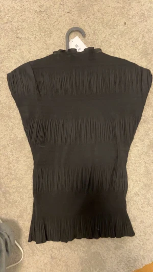 Tröja från Wera - Jättefin och helt oanvänd tröja med prislapp kvar💕💕 Kolla bio💗💗💗