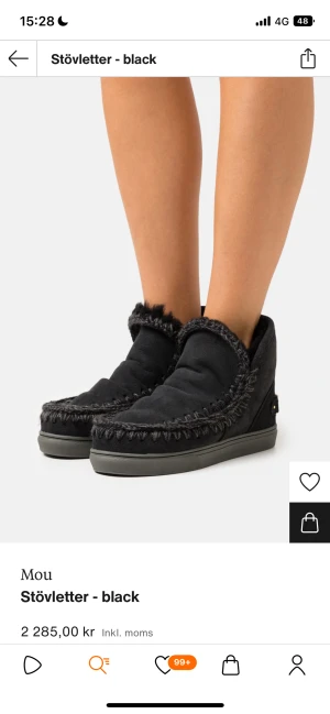 MOU shoes - Säljer mina MOU shoes bara använd några ggr ❤️ perfekta till höst och vinter. Original pris 2300 kr. Kommer i original förpackning