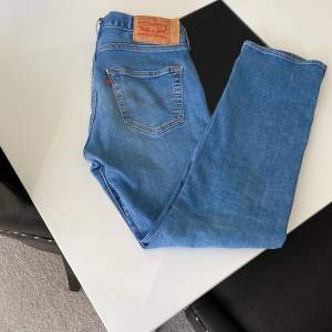Levis 501 Jeans, W 30 L 30
