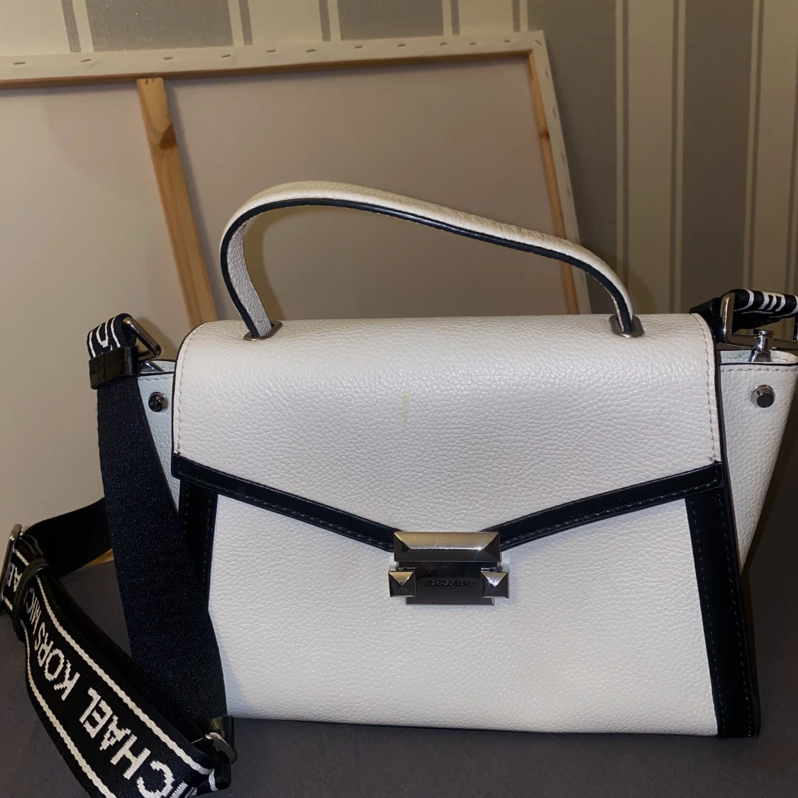 Michael kors väska Vit