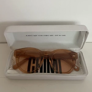 Solglasögon från Chimi - Superfina solglasögon från Chimi, modell 03, färg Peach.  Knappt använda. 
