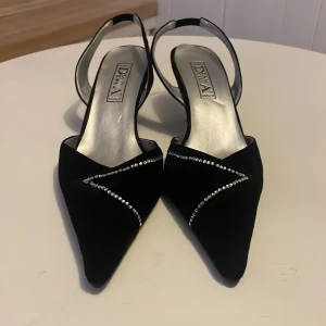 Vintage  - Donna Girl 