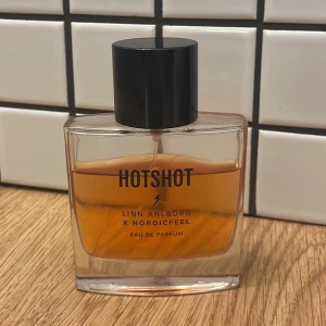 Hotshot från Linn Ahlborg  - Hotshot parfym från Linn Ahlborg, säls inte längre 