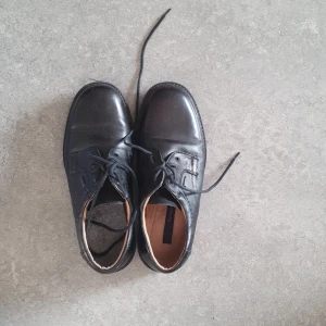 Dansskor Joggingskor Finskor - St.l39. 40.5 och 40