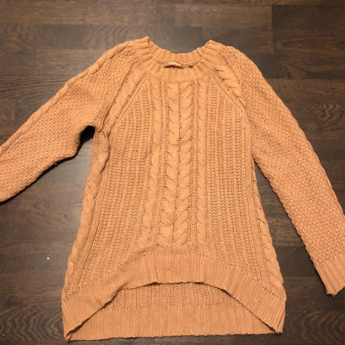Stickad tröja
