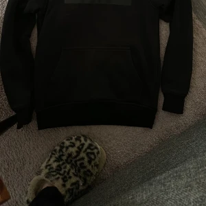 DirtCült hoodie - Använd fåtal gånger, fint skick