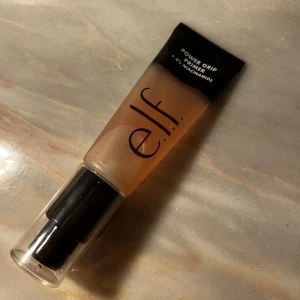 Elf primer - Säljer denna populära primern. Endast testad, finns ej att köpa i Sverige💕