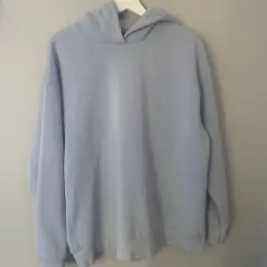 Blå hoodie/utan snören  