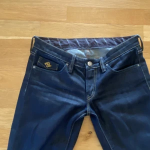 Low waist jeans - Superfina mörkblå jeans, bootcut💓 
