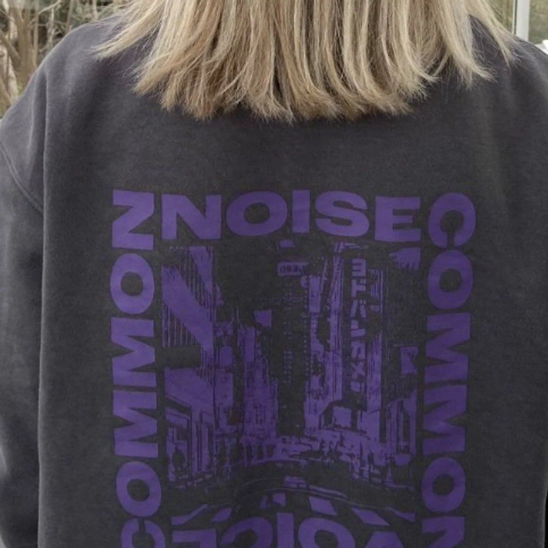 Sweatshirt med tryck  - 91