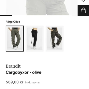 Cargos brandit - Säljer mina brandit cargos köpta på zalando, har vanligtvis 26-27 i midjemått men valde 31 då den är mindre i storleken samt att  den har justerbara band i midjan så att de sitter fint på rumpan