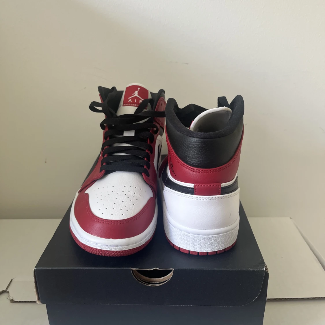 Jordan 1 mid Chicago - 91