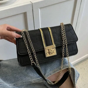 Väska - Använd få gånger 