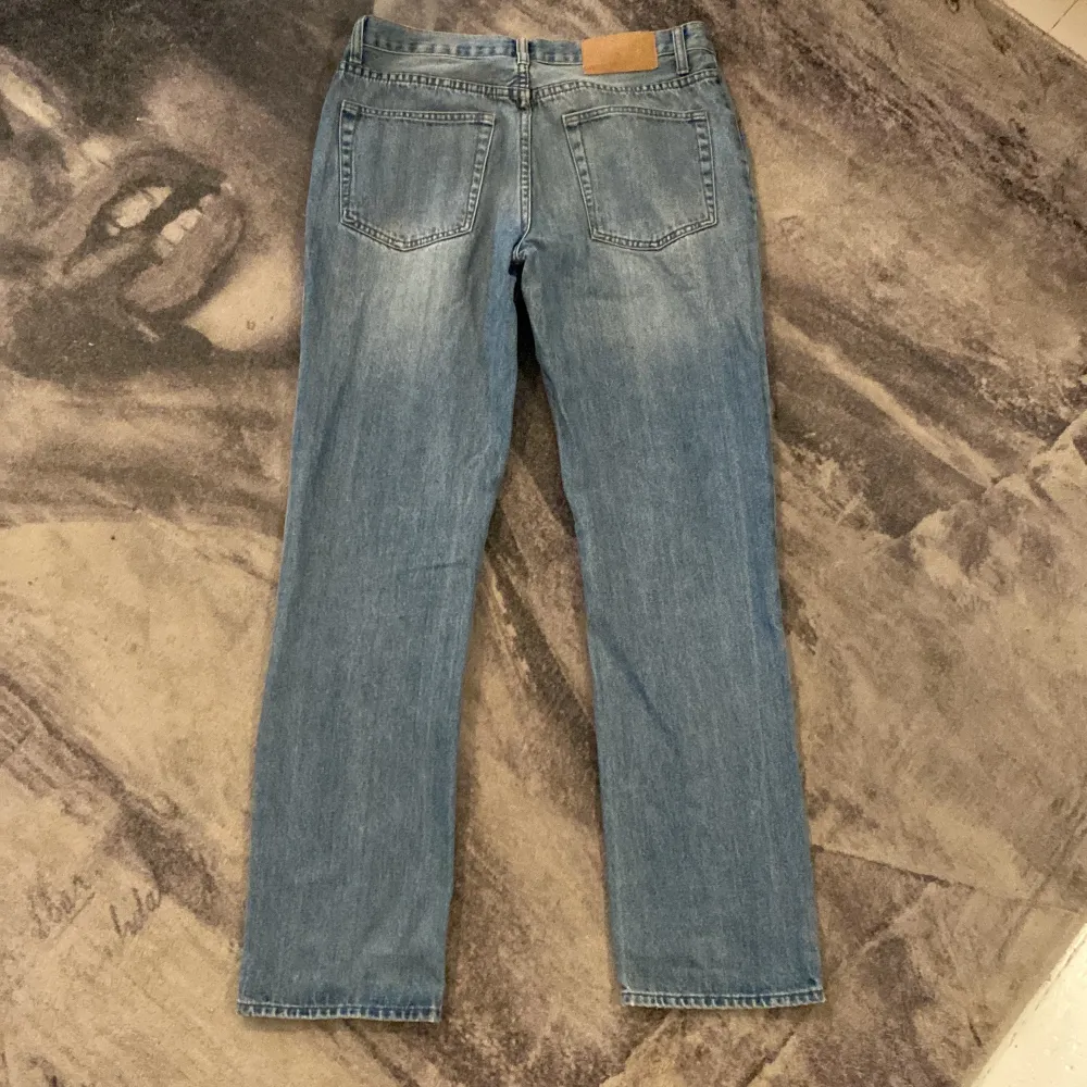 Väldigt sköna jeans som blivit för små för långa mig. Jeans & Byxor.