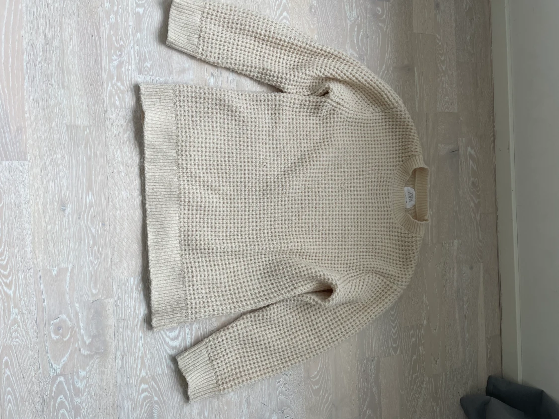 Stickad tröja från Zara