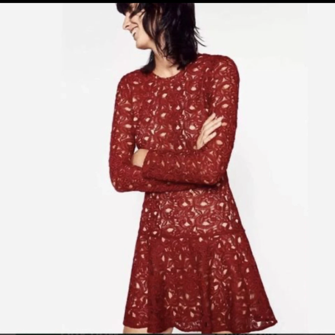 Zara klänning NY vinröd spets  - 90