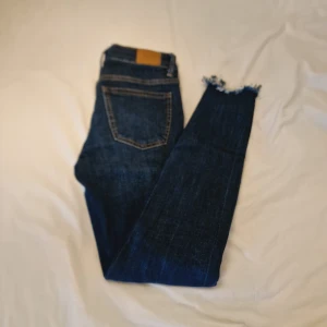 Bershka jeans  - Använda 2-3 gånger. Superfint skick.