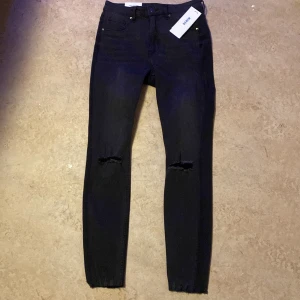 Helt nya byxor - Helt nya byxor