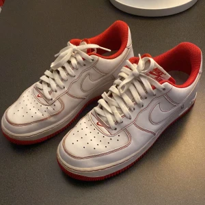 Nike air force  - Använda men i bra skick! Storlek 42. Ny pris 1200