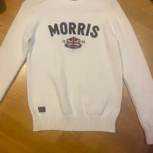 En fin och oanvänd Morris tröja