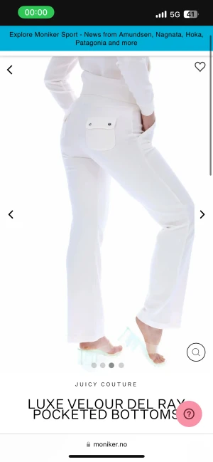 Vita juicy couture  - Hej säljer mina jucy pågrund av jag gått upp i vikt de storlek XXS på både koftan och byxorna 